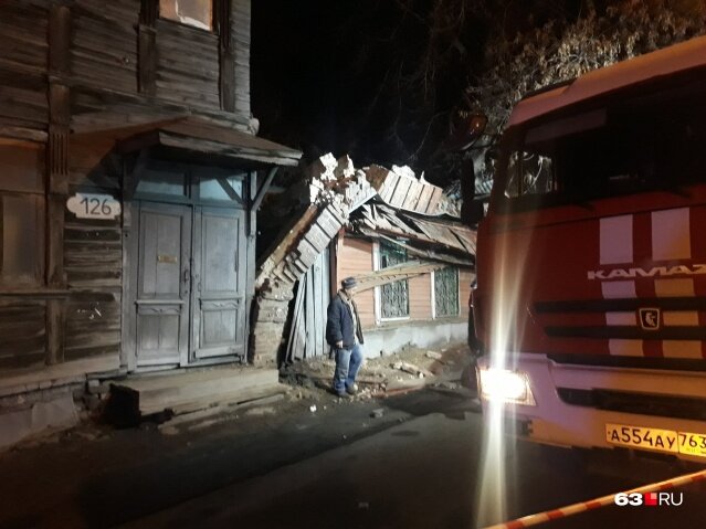 Фото отсюда: https://63.ru/text/incidents/69014137/#post_1583254175