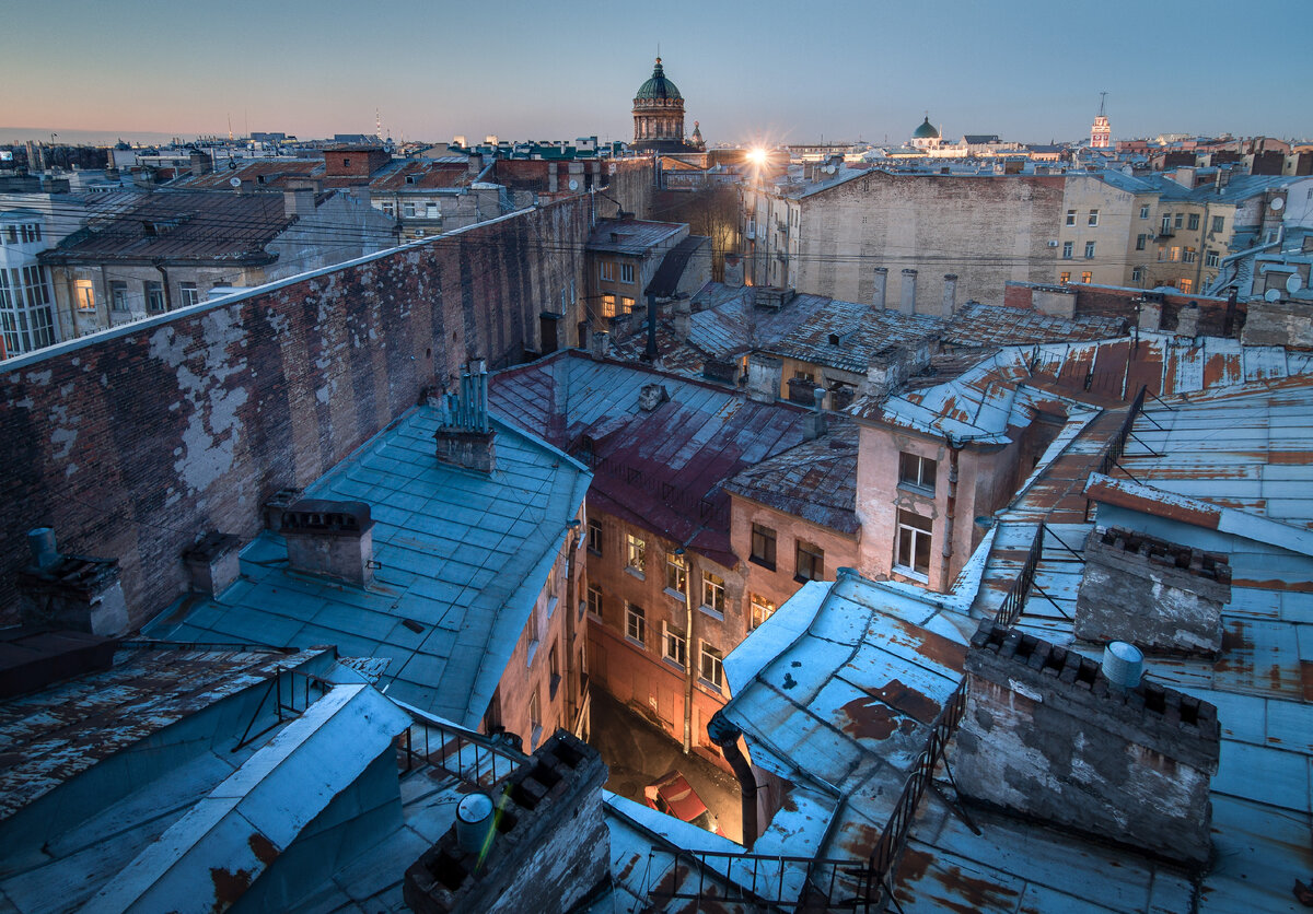 Рост цен на квадратные метры в марте 2021 сохраняется, но его темпы значительно снизились.