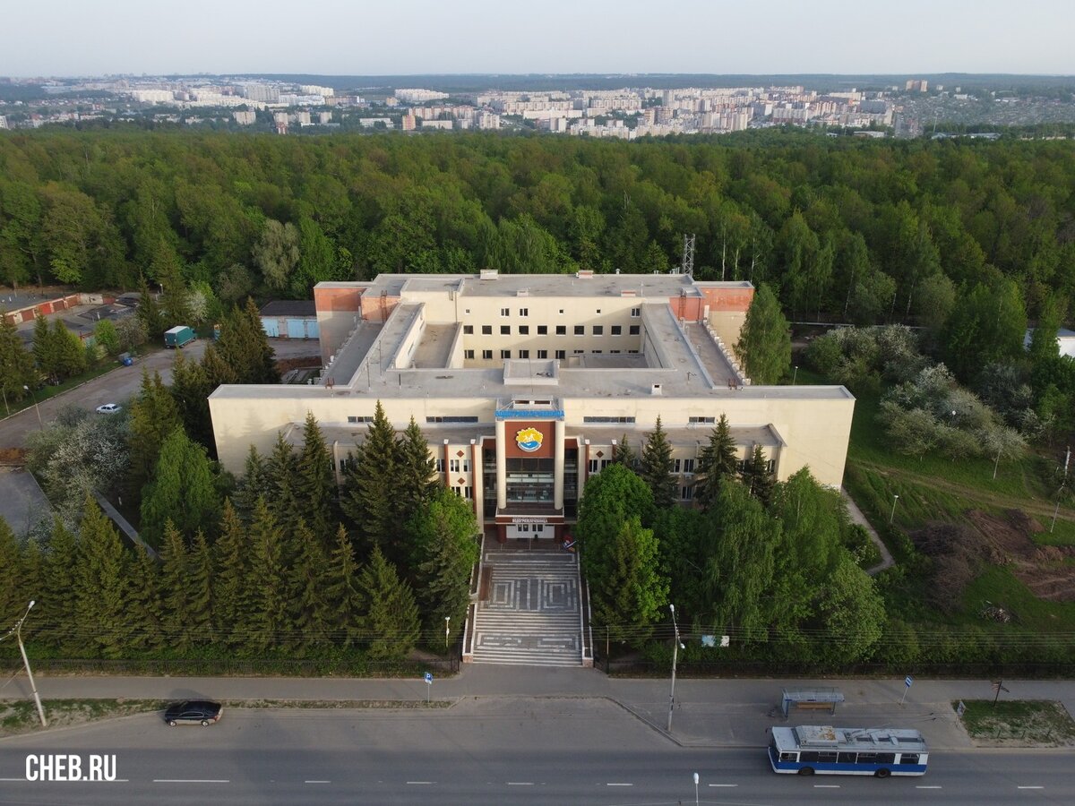 Водогрязелечебница - вид сверху, фото с сайта foto.cheb.ru