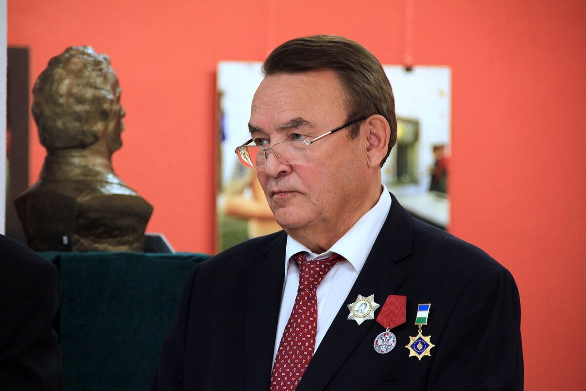 Рафаил Зинуров