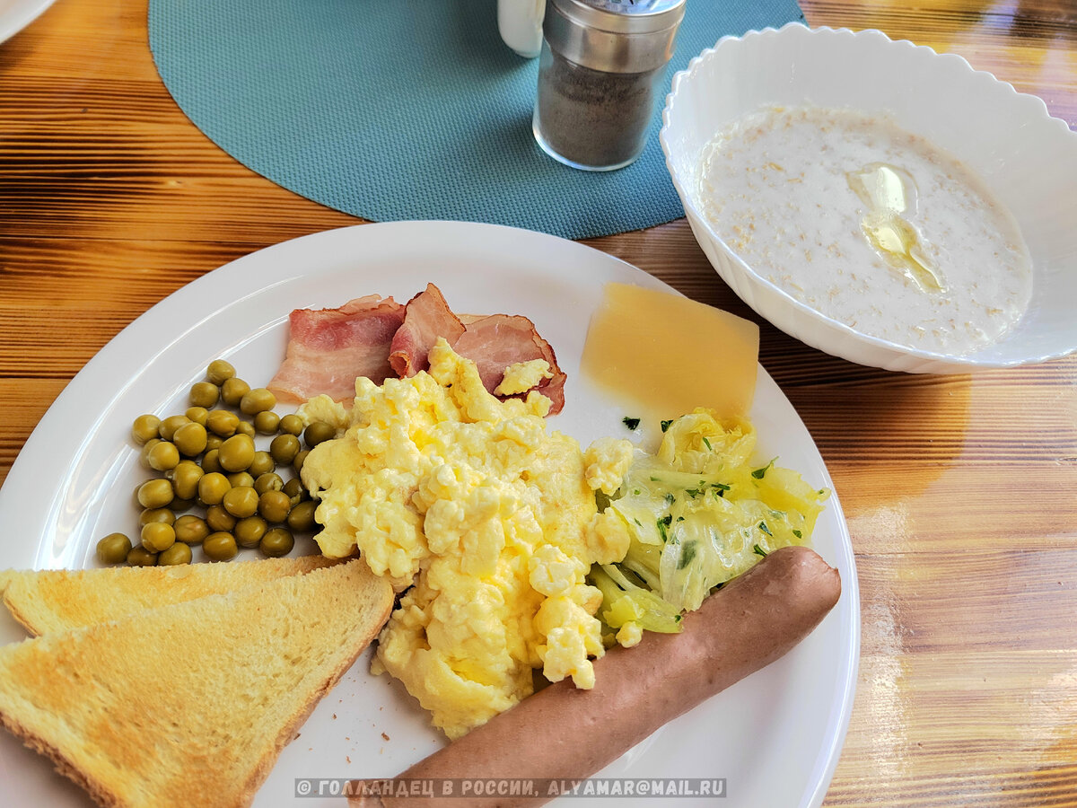 Завтрак был полный, отлично для большой прогулки. Фото: из личного архива