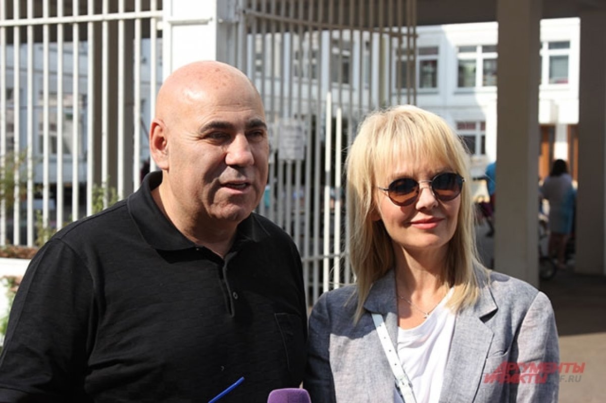    Иосиф Пригожин рассказал, что ему стыдно перед женой из-за шуток о фамилии