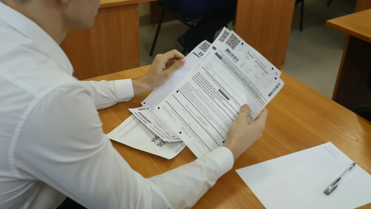 Егэ отменят или нет. Правда ли отменят экзамены. Расписание егэ для выпускников прошлых лет в 2023 году. Правда ли отменят экзамены. Экзамен отменен.
