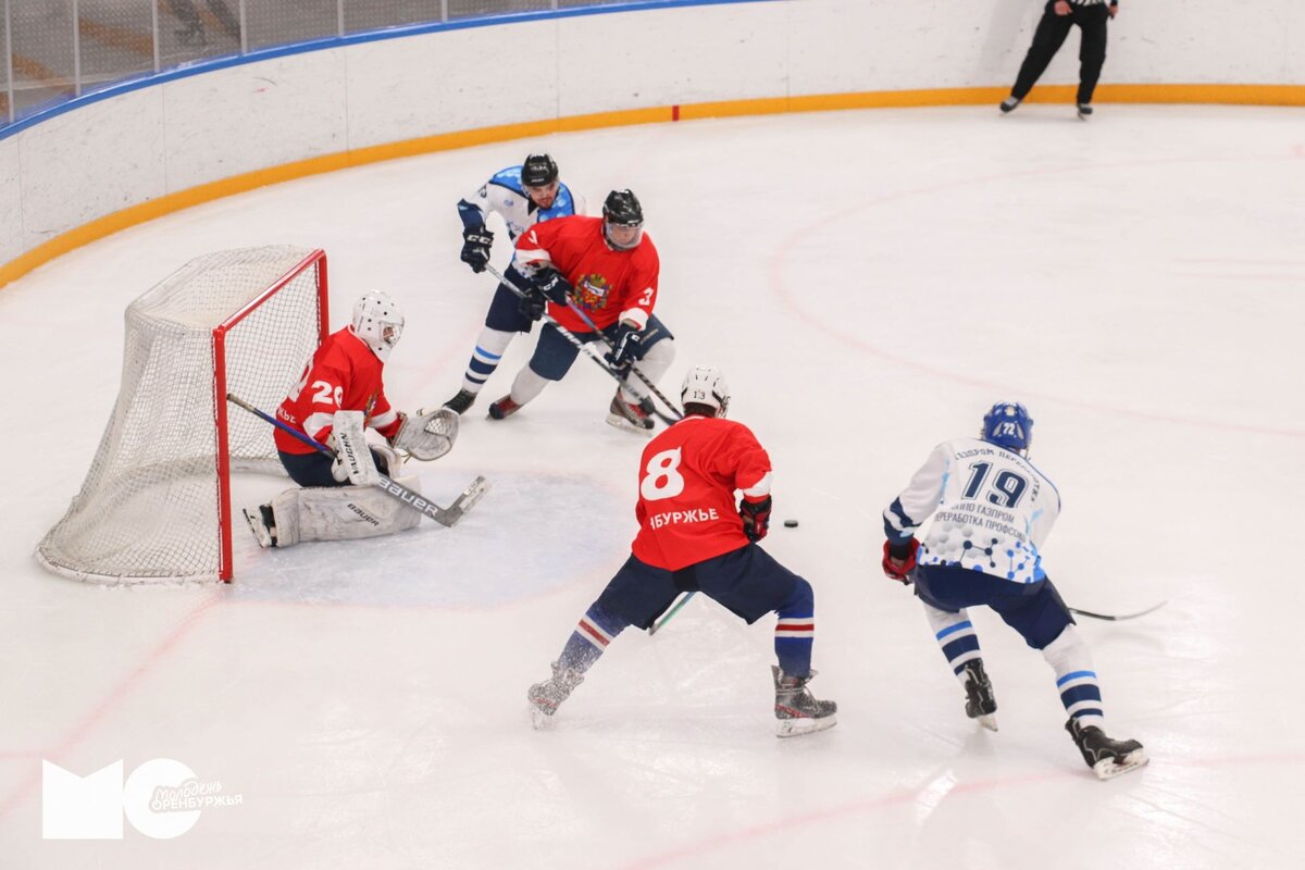 В Оренбургской области прошел чемпионат по хоккею «Высшая лига 2022-2023.-2