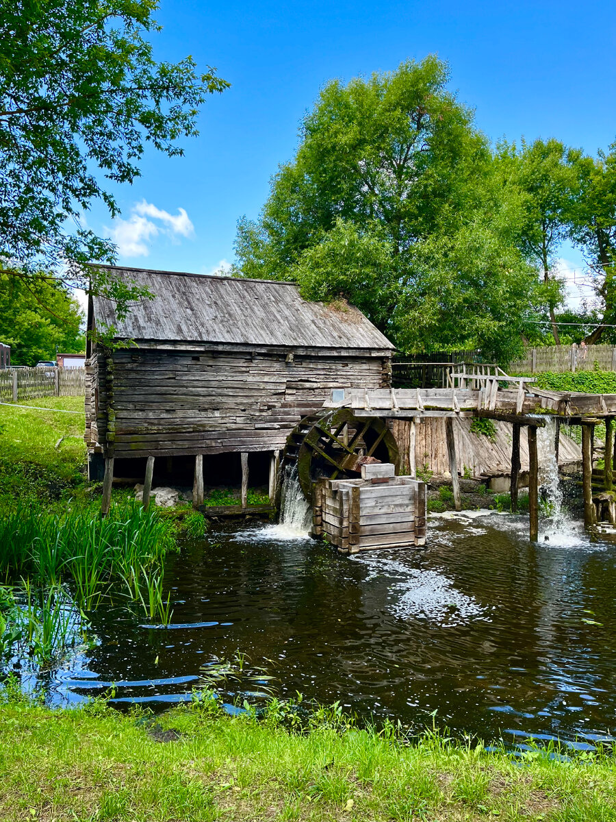 Деревянная Мельница, построенная 300 лет назад без единого гвоздя, фото мое