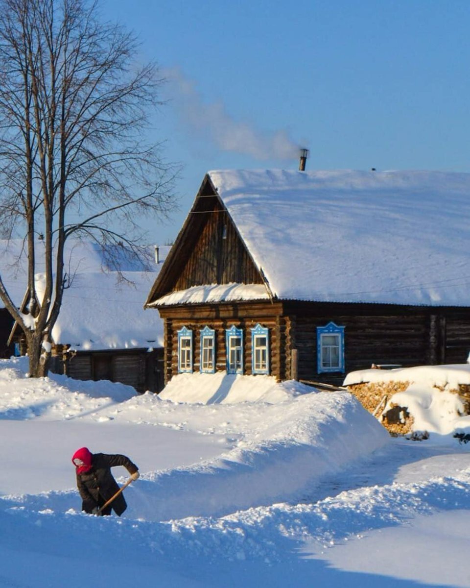 Зимний сельский русская деревня