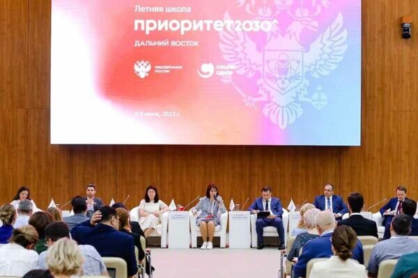   Фото: пресс-служба Минобрнауки РФ