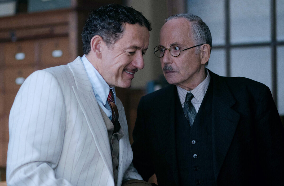 Кадр из фильма "Моё преступление". 