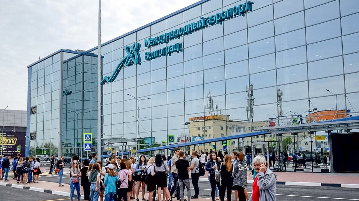     11 июля международный аэропорт Волгограда обслужил рекордное количество пассажиров за день — 5731 человека. И всё это — результат авиасообщения всего с четырьмя городами, сообщает пресс-служба аэропорта.