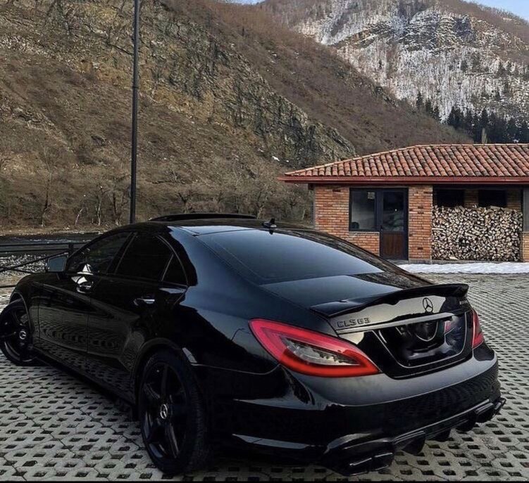 Mercedes CLS    Speed  