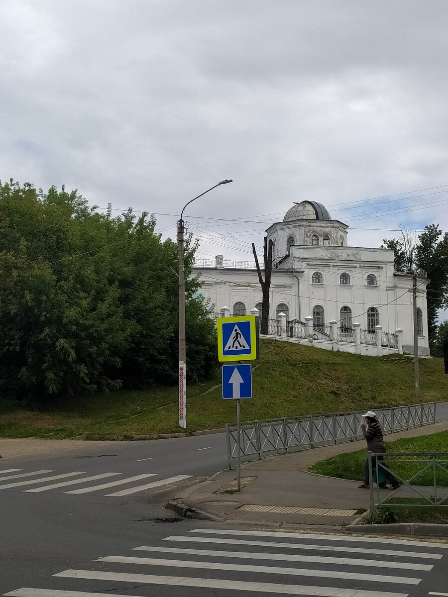 Кострома. Прогулка сквозь века по Горной от Волги до Нижней Дебри, до  храма-планетария | Кармашек счастьялоскутное шитьёдневник | Дзен