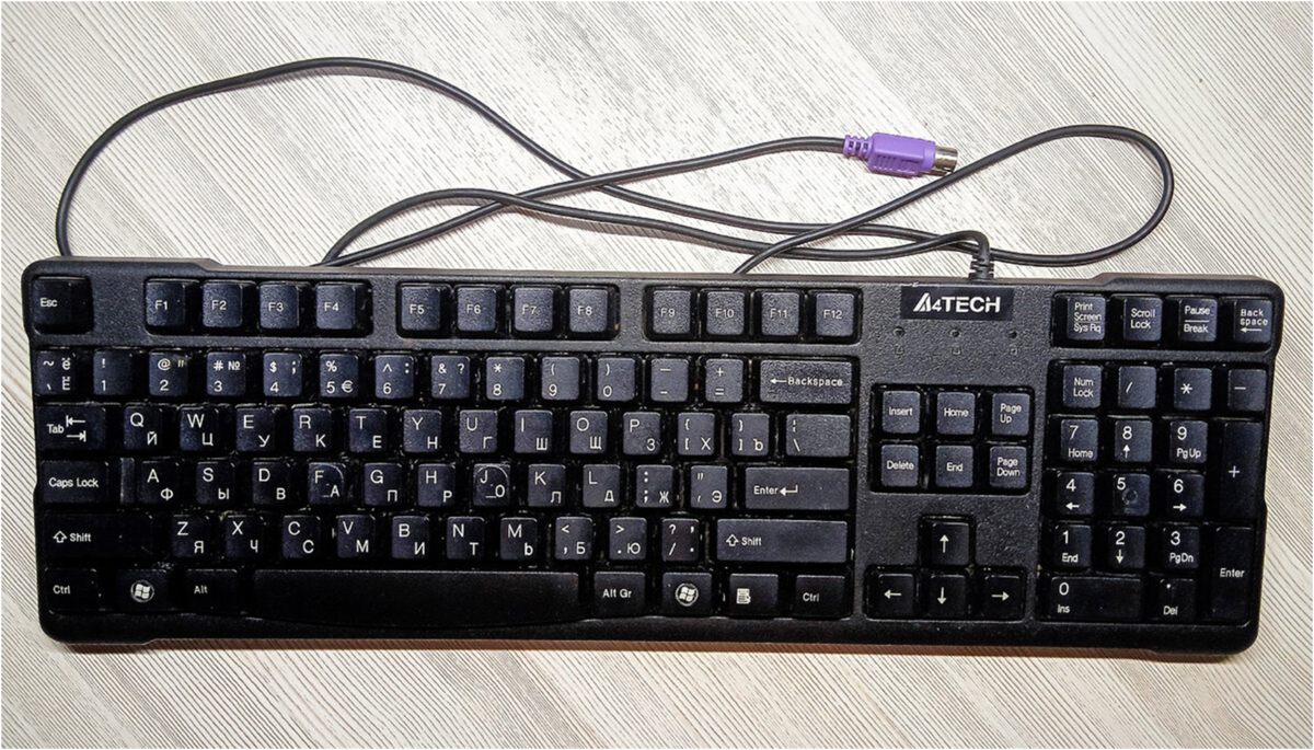 PS/2 клавиатура A4TECH KB-750.