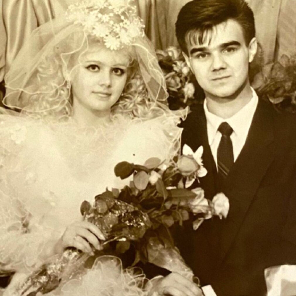 Свадьба Наташи и Александра в  августе 1990 года. Фото: yandex.ru