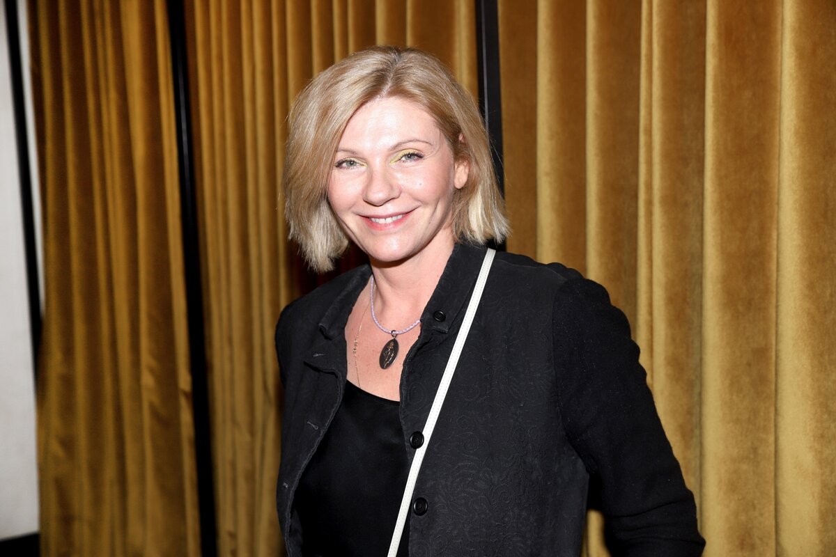     Сын актрисы Анны Ардовой женился. Антон Шаврин отправился в загс в килте