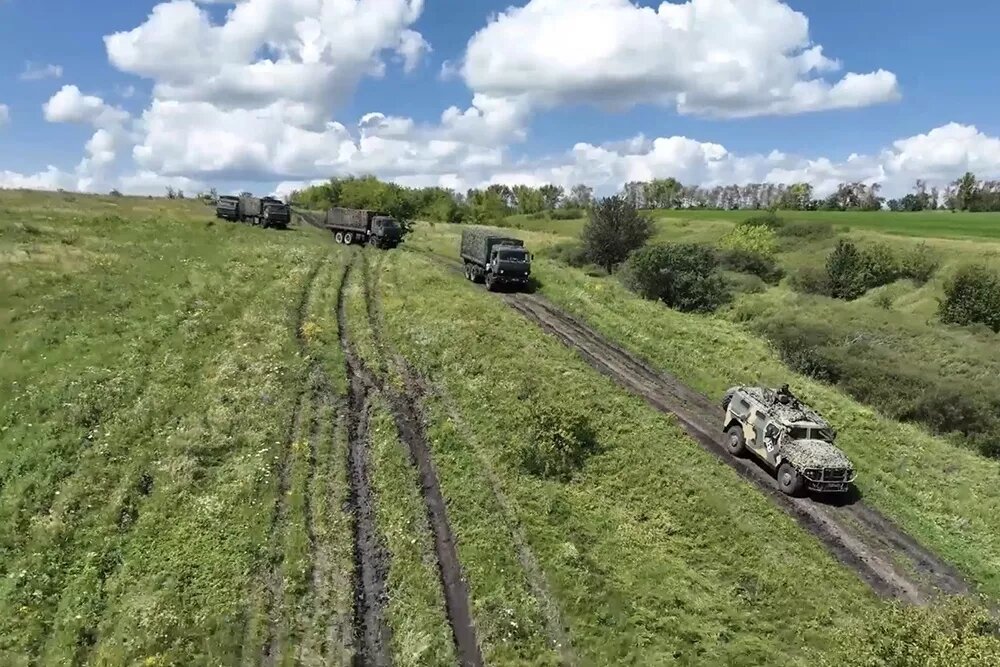  по полям проехали машины.. фото: картинки яндекса.