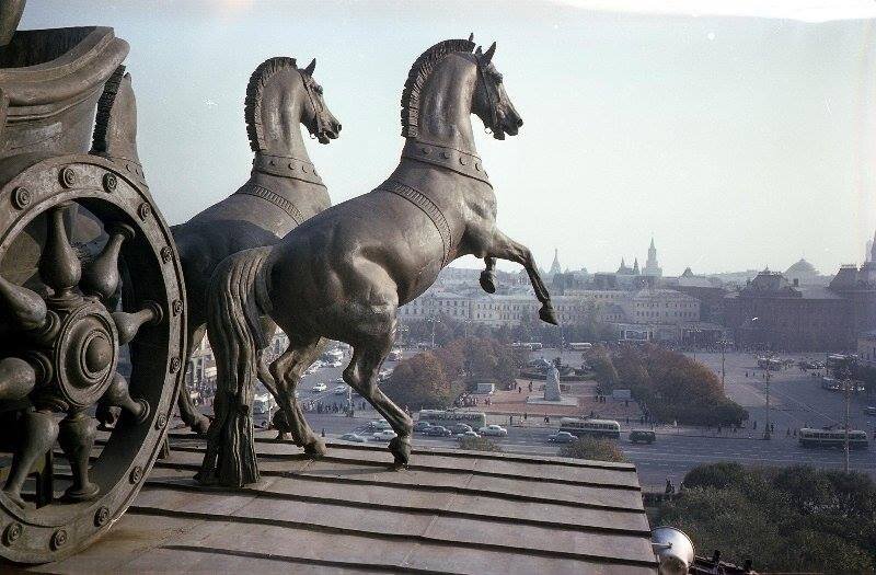 Квадрига Аполлона Петра Клодта на фронтоне Большого театра, Иван Шагин, 60-е, МАММ 