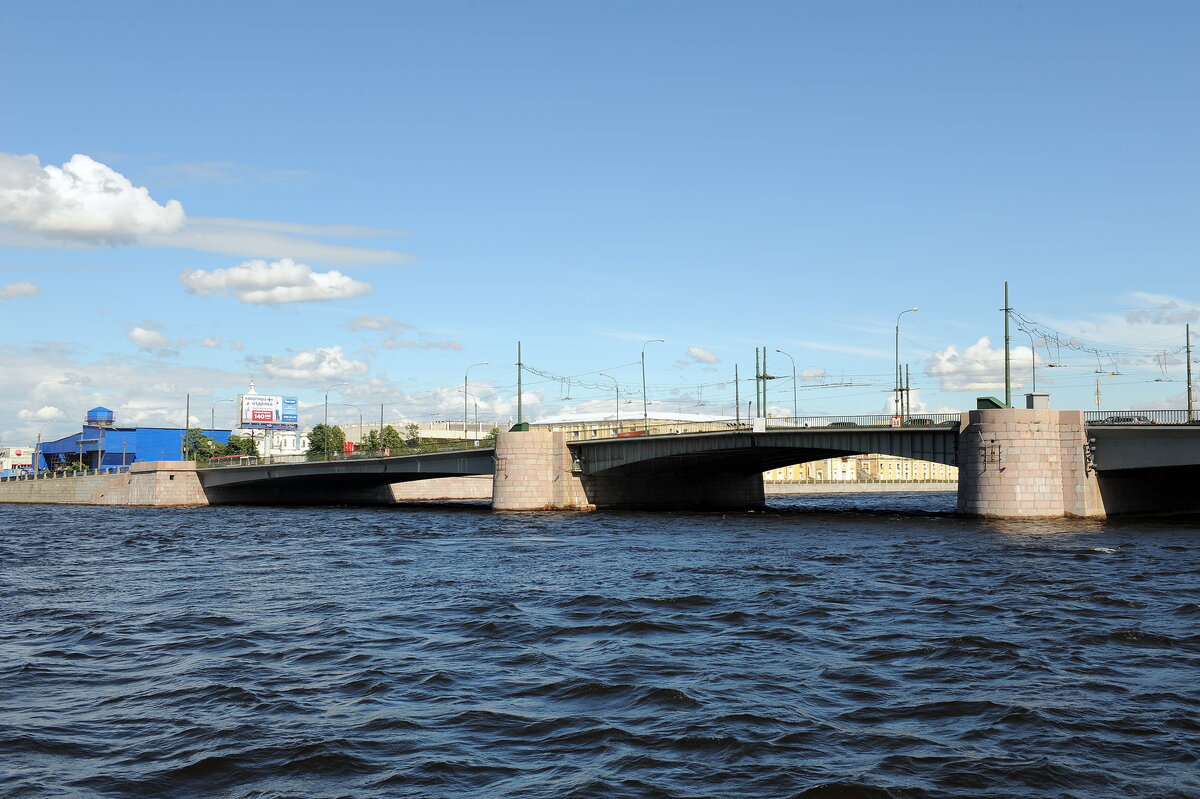 санкт петербург тучков мост