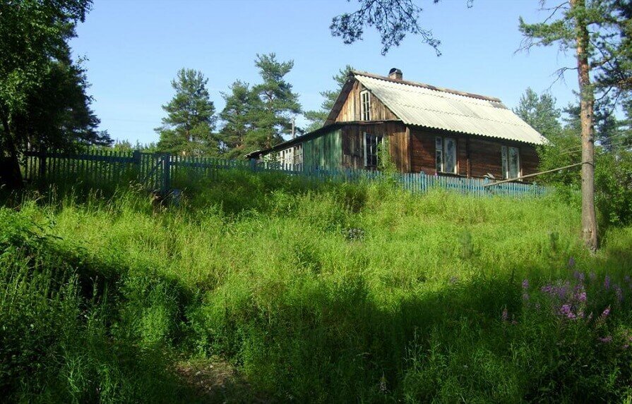 Медвежьегорск карелия любовь и голуби дом. Медвежьегорск любовь и голуби место съемок. Где снимали любовь и голуби экскурсия. Медвежьегорск дом из любовь и голуби. Любовь и голуби место съемок карелия деревня.