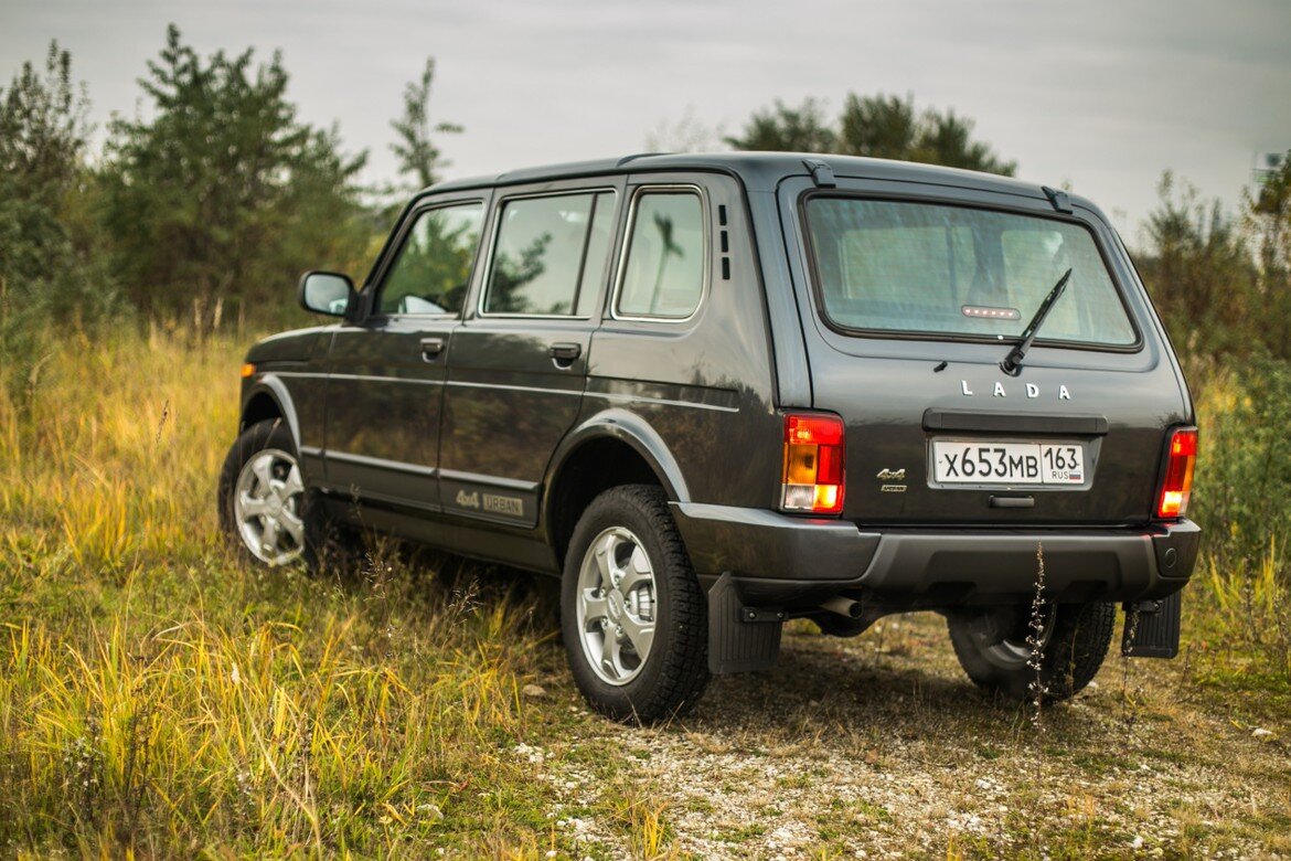 Lada 4x4 Urban 5D: нужна ли сегодня в России «Нива»? | Автомобильный журнал  