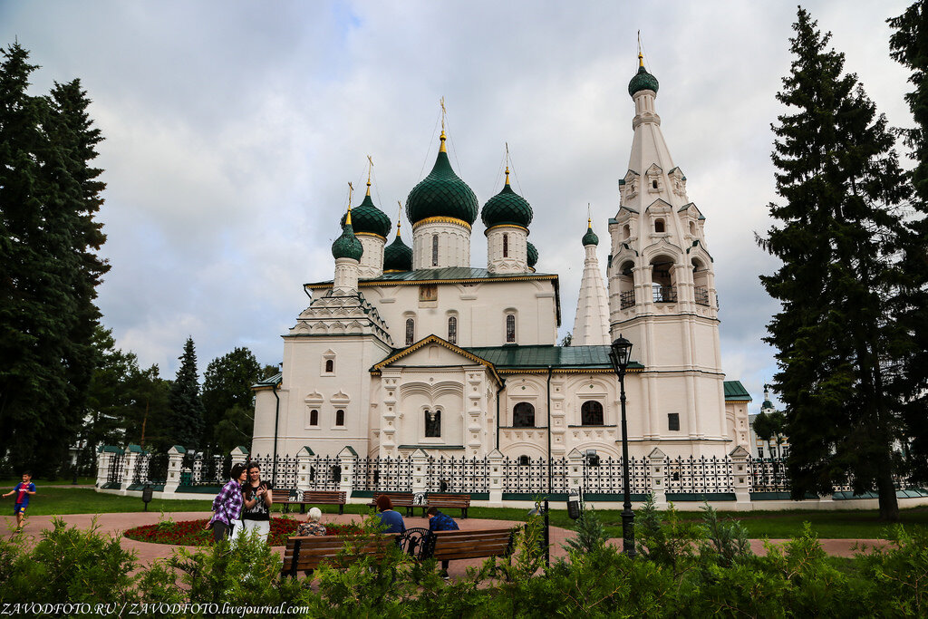 Погода в реальном времени ярославская область. Церковь на Фурманова. Город Ярославль. Фёдоровская Церковь Ярославль. В Ярославле построят. Ярославль время.