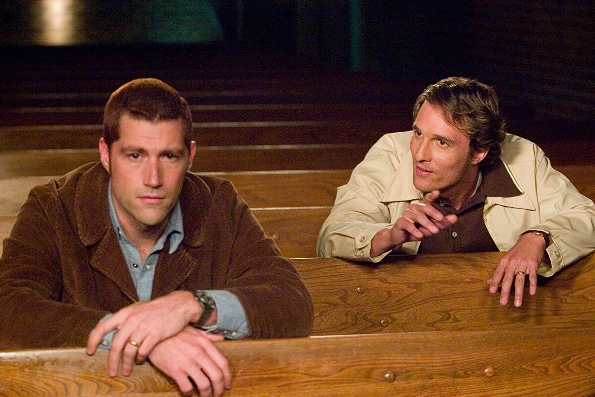 Мэтью Фокс и Макконахи в фильме 2006 года про футбол "Мы - одна команда". 