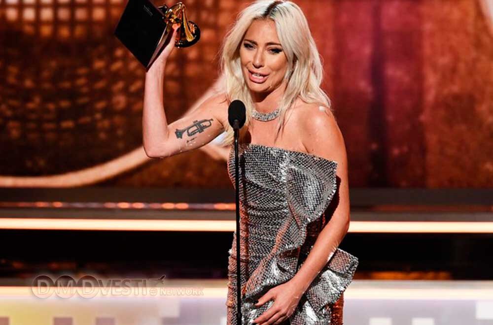 На фото: Lady Gaga на Грэмми-2019