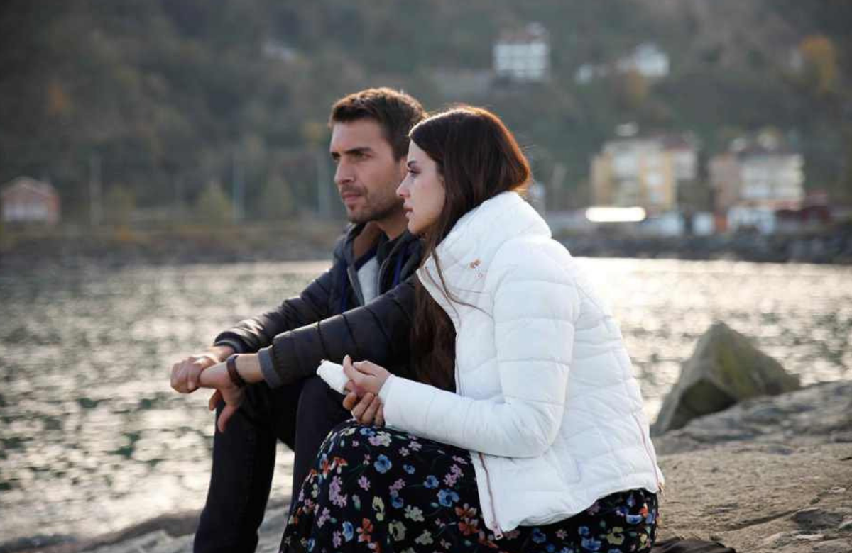 Ты расскажи карадениз тахир и нефес. Истерзанная турецкий сериал тахир и нефес. Ты расскажи, карадениз сериал кадры. Карадениз турецкий сериал нефес тахир. Ты расскажи карадениз турецкий сериал.