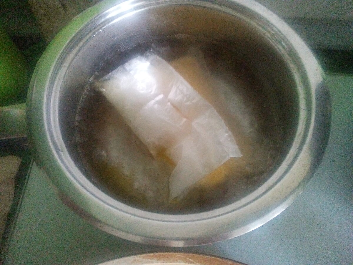 Надеюсь, это не мешок с грязным бельём...