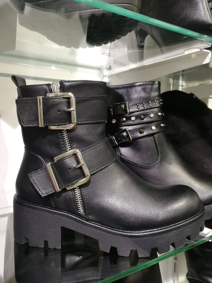 2799 рублей вместо 3999. 