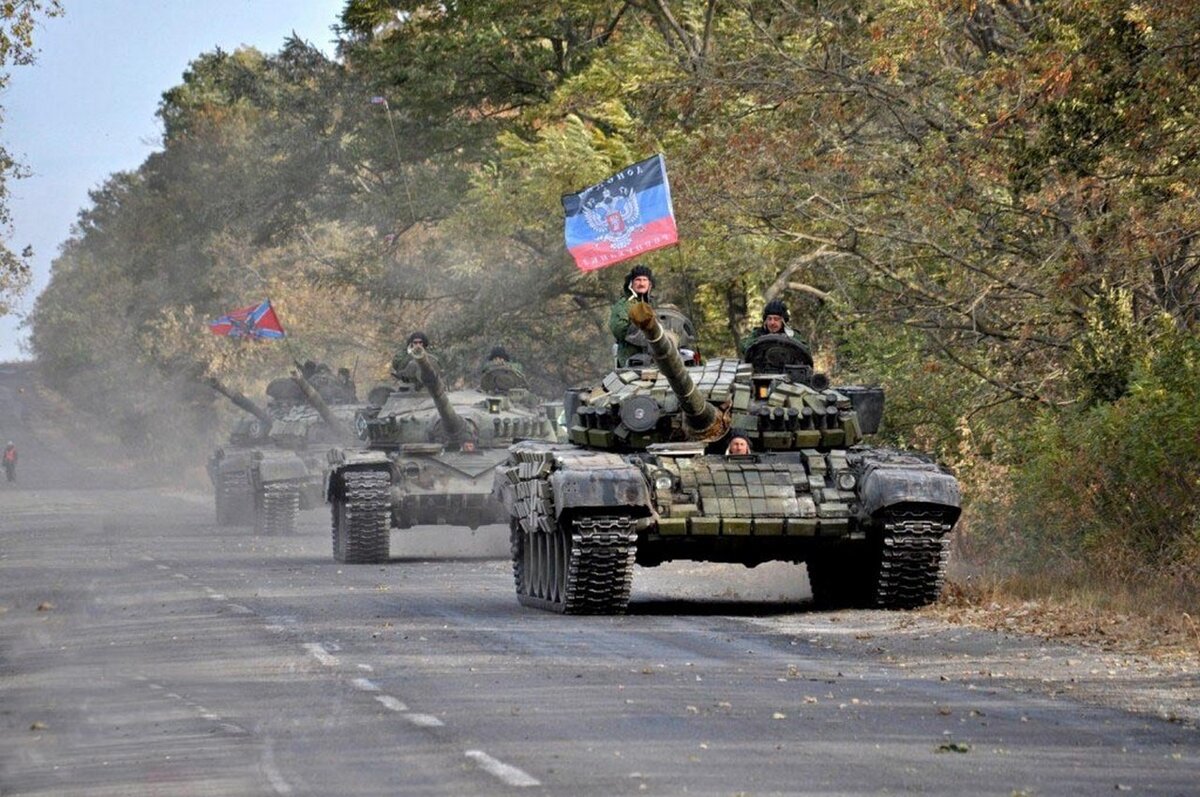 Танки войск ЛНР.