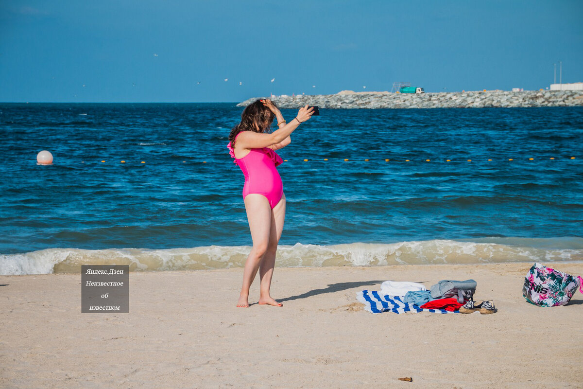 Раздевайся, ложись: жара на пляжах в Дубае