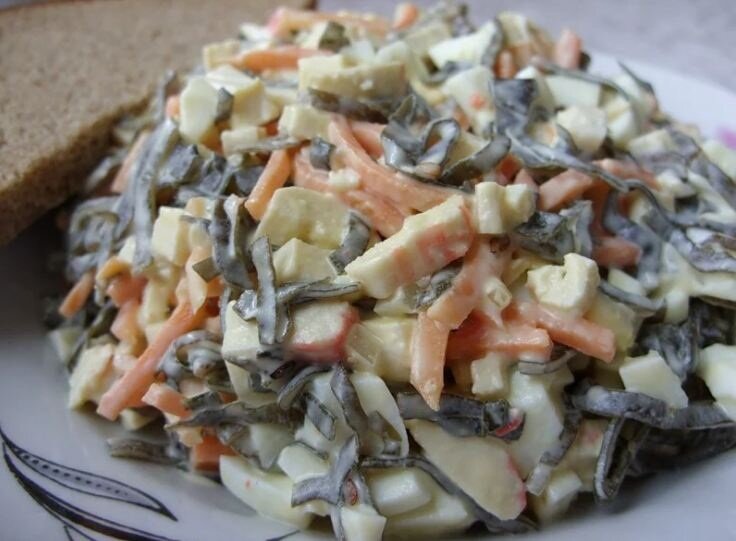 Салат из морской капусты с рыбными консервами – пошаговый рецепт приготовления с фото