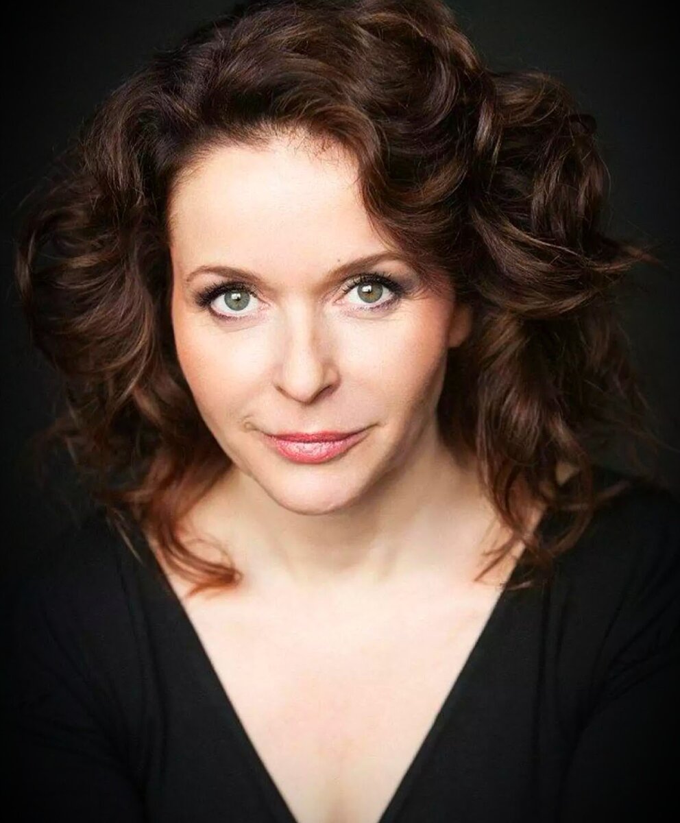 Джулия Савалия