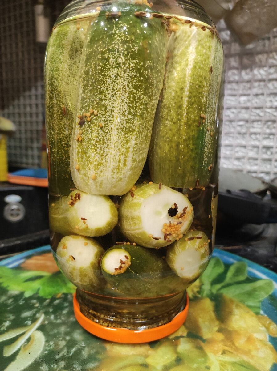 Фото автора, маринованные огурчики, август 202 года