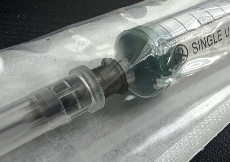    Онищенко объяснил, нужно ли вакцинировать детей и стоит ли начинать носить маски