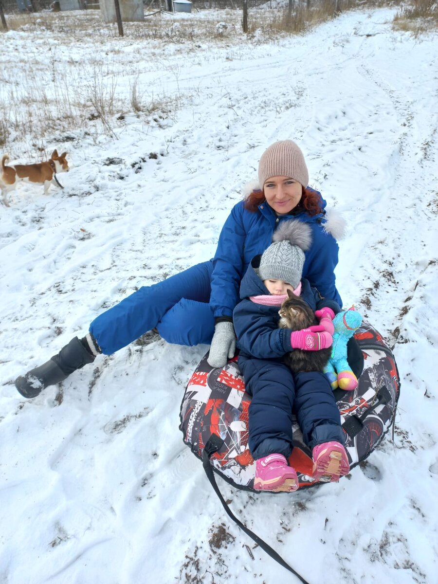 Вот, а то многие переживают, что мы налили ему в ушки воду, не бойтесь, мы проверяли ушки сухие, мы аккуратно все сделали.