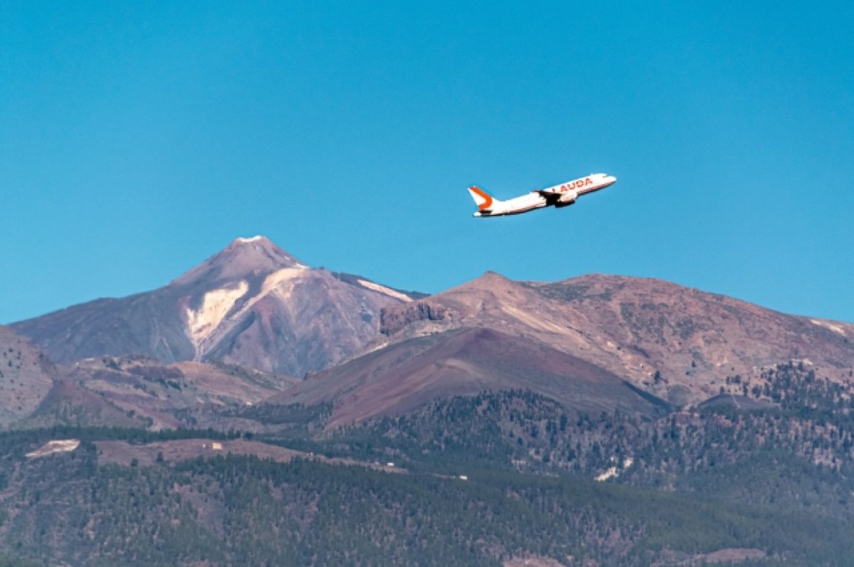    «Все четыре двигателя остановились». Как вулканы влияют на авиаперелёты