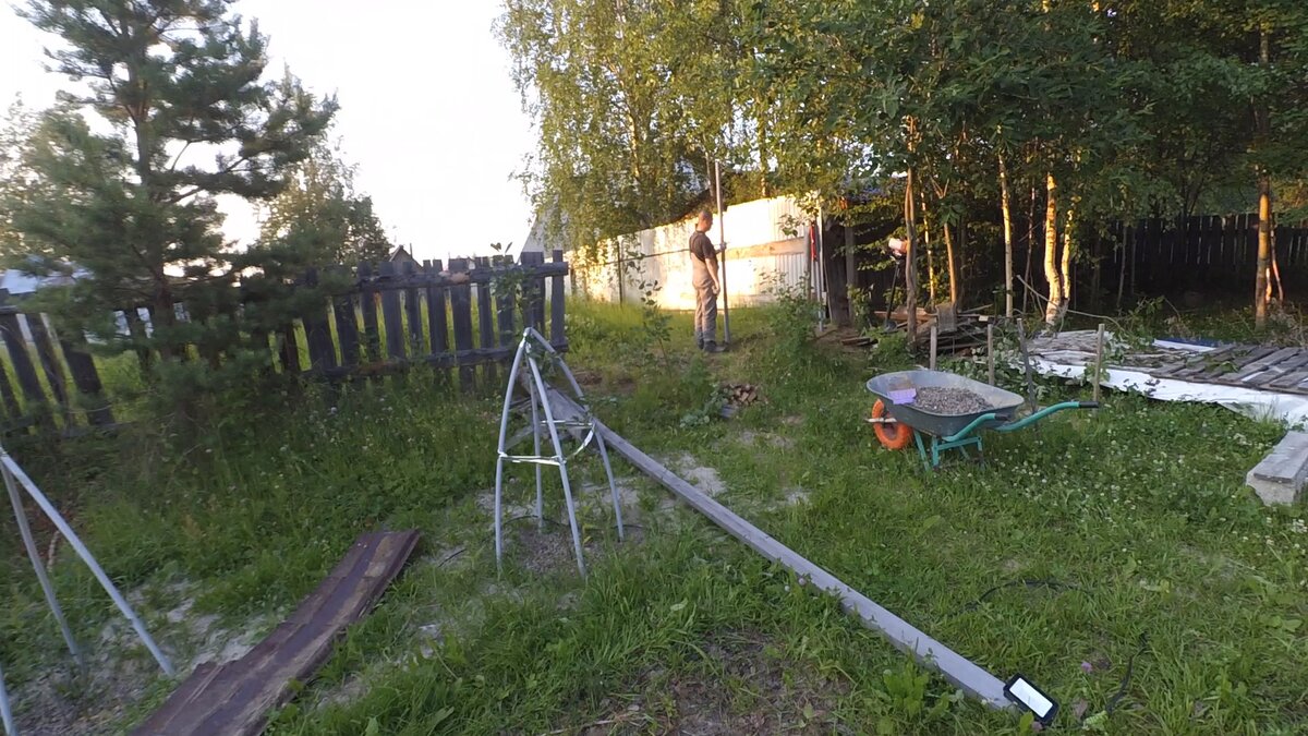 Никогда не ставьте забор обратной стороной к соседу! Объясняю на пальцах почему так нельзя Никогда не ставьте забор обратной стороной к соседу! Объясняю на пальцах почему так нельзя