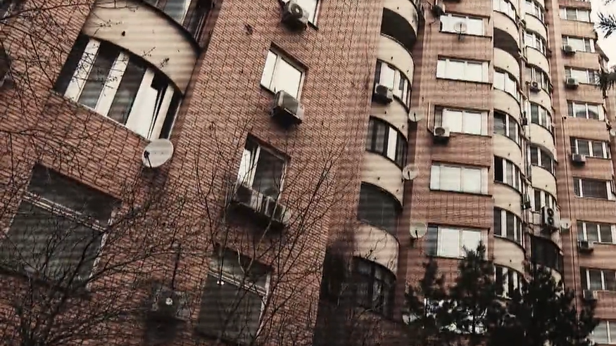    Многоэтажка в центре Москвы© Фото : Скриншот НТВ