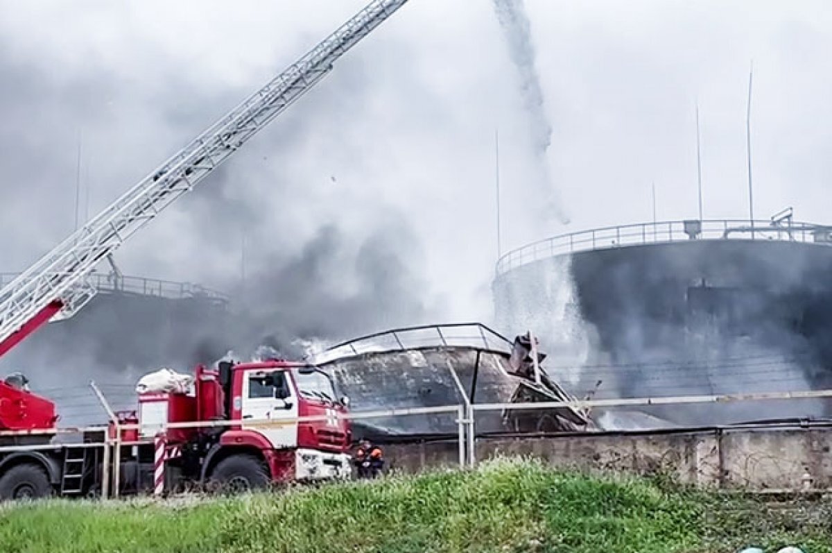    Открытое горение на нефтебазе в Севастополе ликвидировано