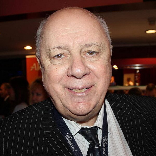     Сегодня: Аркадию Инину - 85