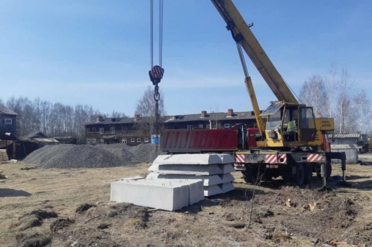    На площадке будущего 60-квартирного дома в Сосьве начались работы