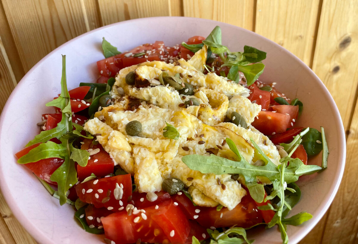 Салат с омлетом