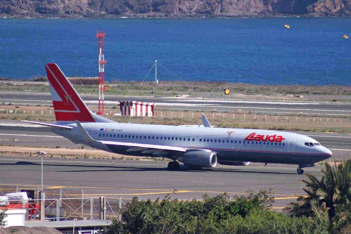 Самолет Ники Лауда