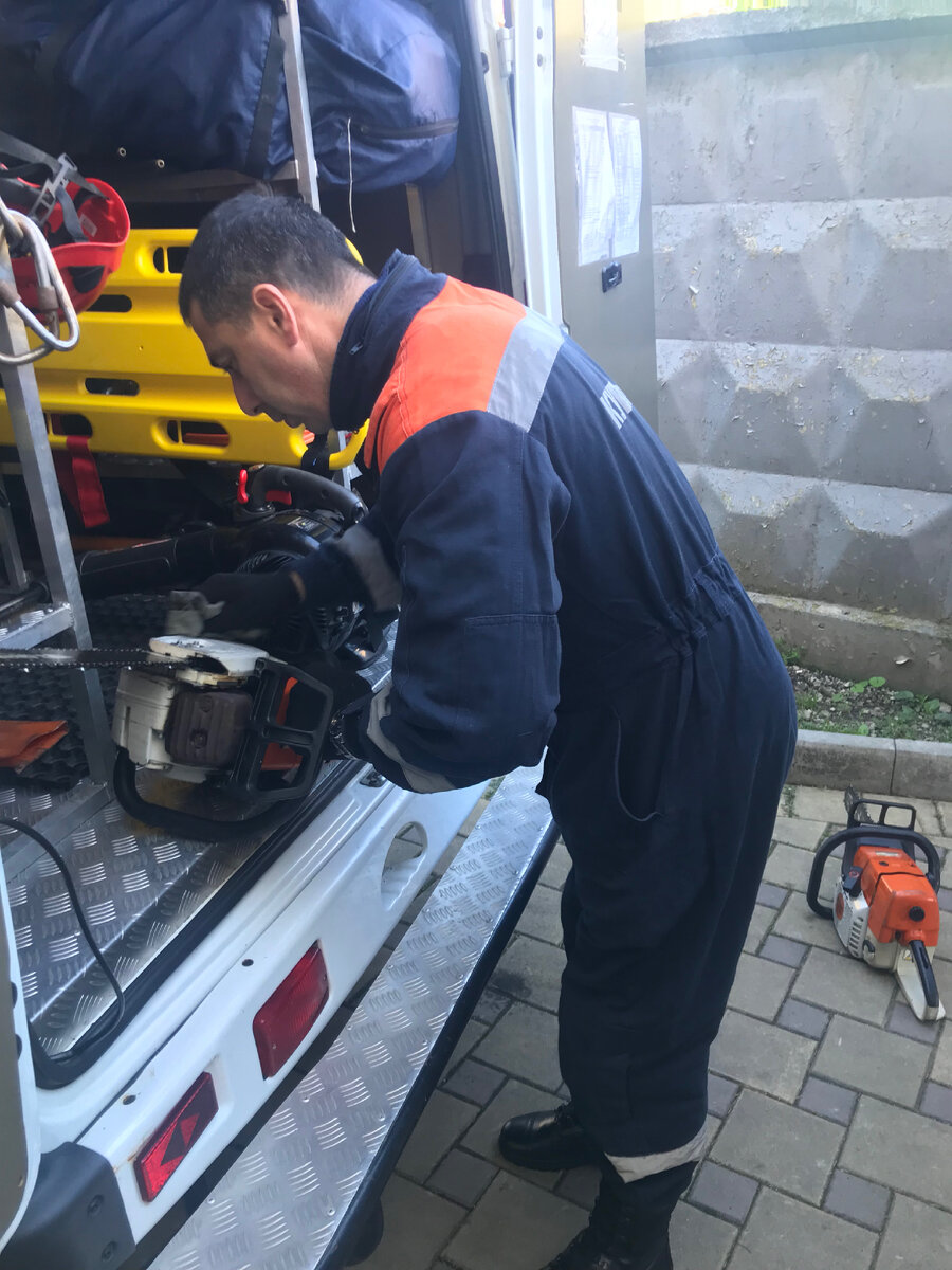 Исправность и готовность инструмента к применению - залог успешных спасательных операций. 