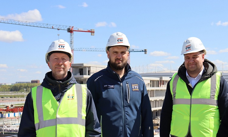 На фото: Генеральный директор АО «Стройтрансгаз» Дмитрий Лебедев, Генеральный директор ООО «СТГ-Запад» Дмитрий Ржанников и Заместитель генерального директора по промышленному и гражданскому строительству АО «Стройтрансгаз» Алексей Поваляев;