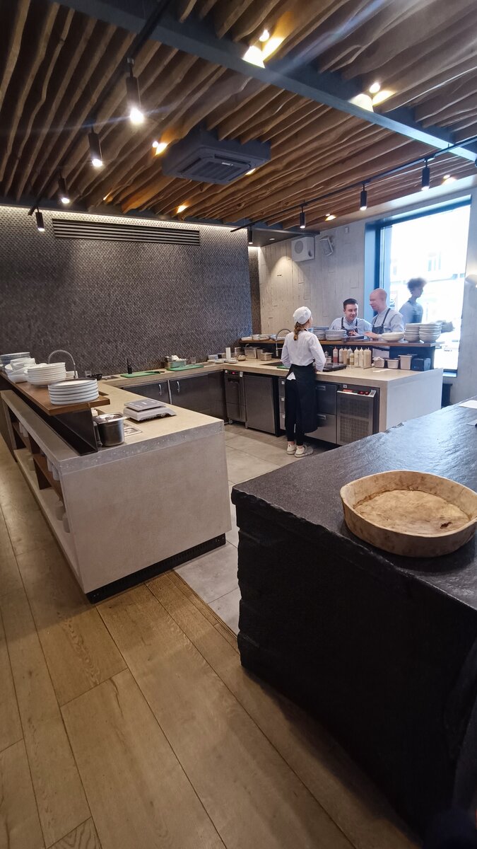 1 этаж. Открытая кухня