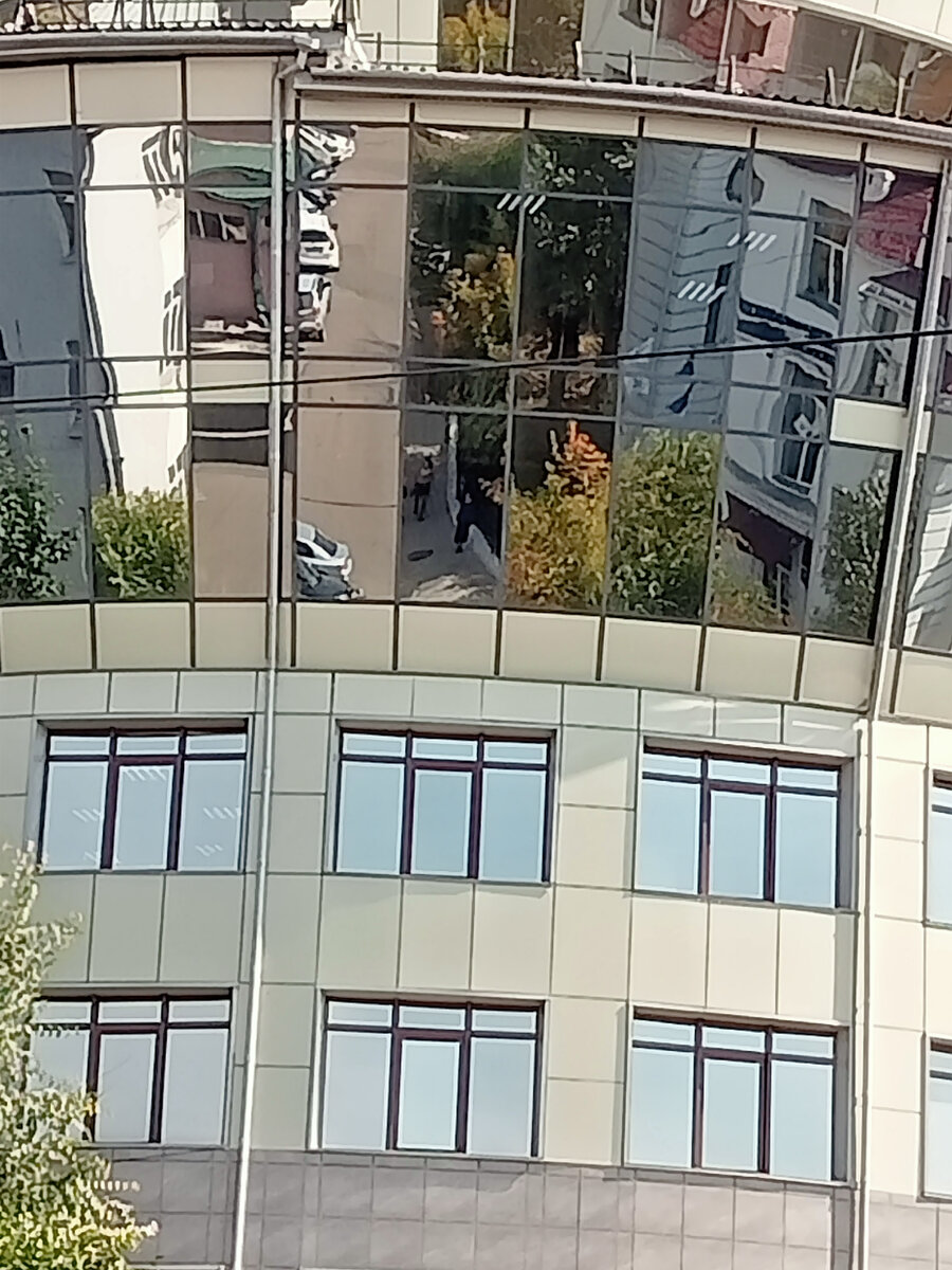 На этой фотографии есть я☺️