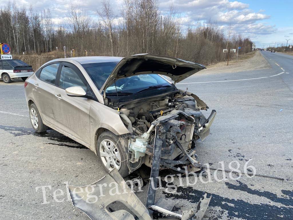    В Нефтеюганском районе пенсионер на Hyundai спровоцировал ДТП с пострадавшими