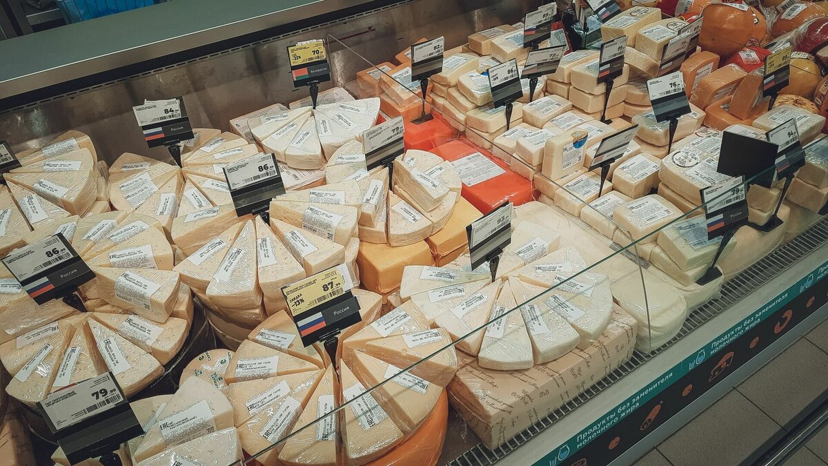     О несуществующем предприятии и молочной продукции предупредили в омском Роспотребнадзоре.